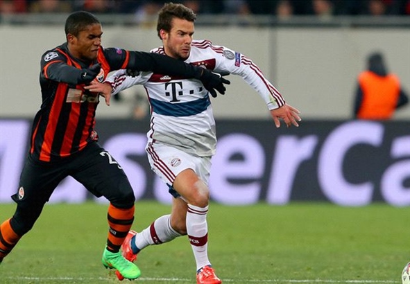 Douglas Costa okrepil Bayern
