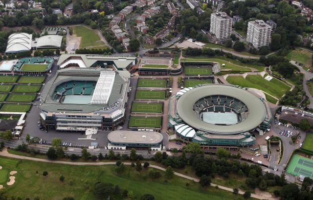 V Wimbledonu bodo igrali v nedeljo