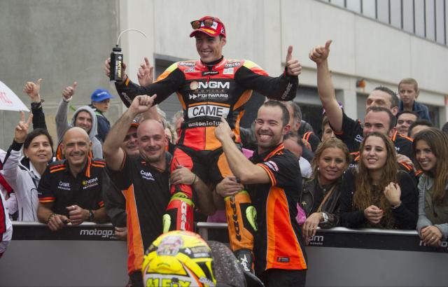 Suzuki spet v elitnem razredu motoGP