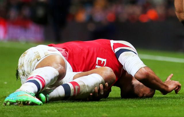 Walcott in Gnabry znova na treningih Arsenala