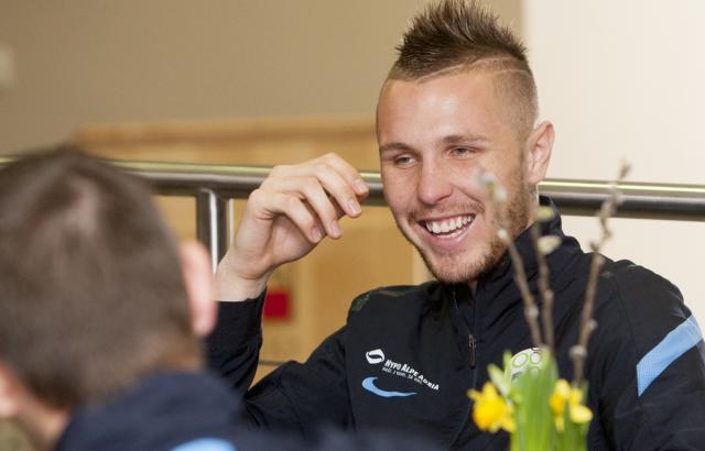 Znova nepopoln trening, Kampl je treniral