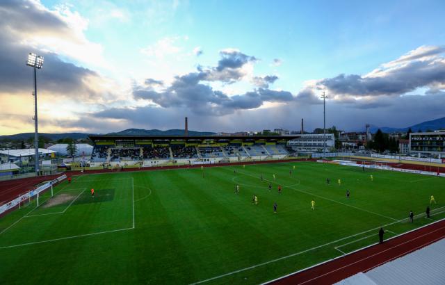 Domžale - Lusitanos 3:1 (3:1)