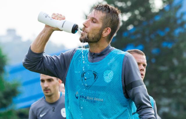 Cesar ostaja v Chievu vse do poletja 2018