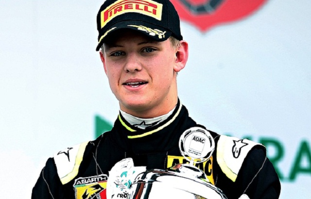 Schumacherjev sin gre v formulo 3