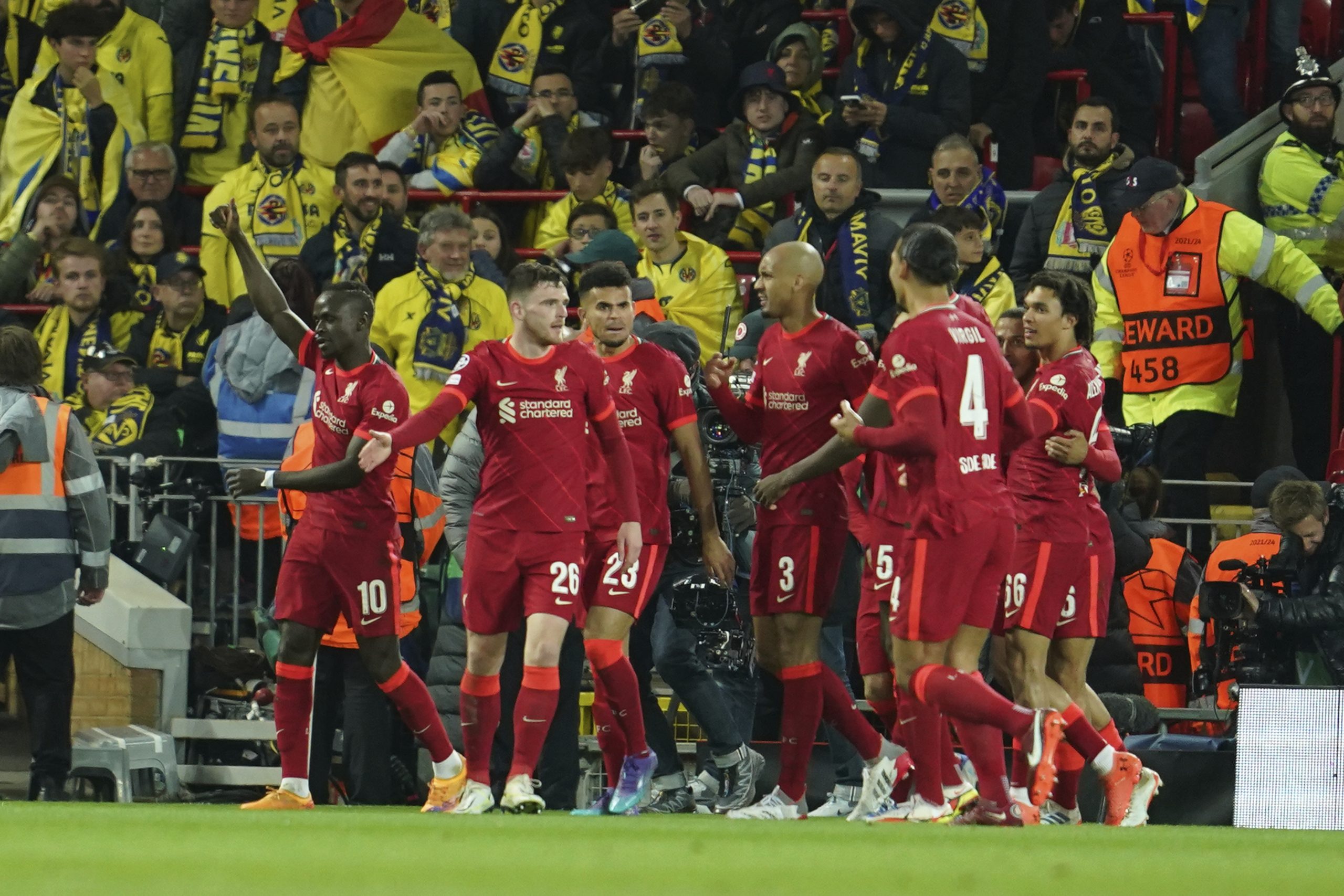 Liverpool porazil doma v úvodním semifinále LM Villarreal 2:0 - ČeskéNoviny.cz