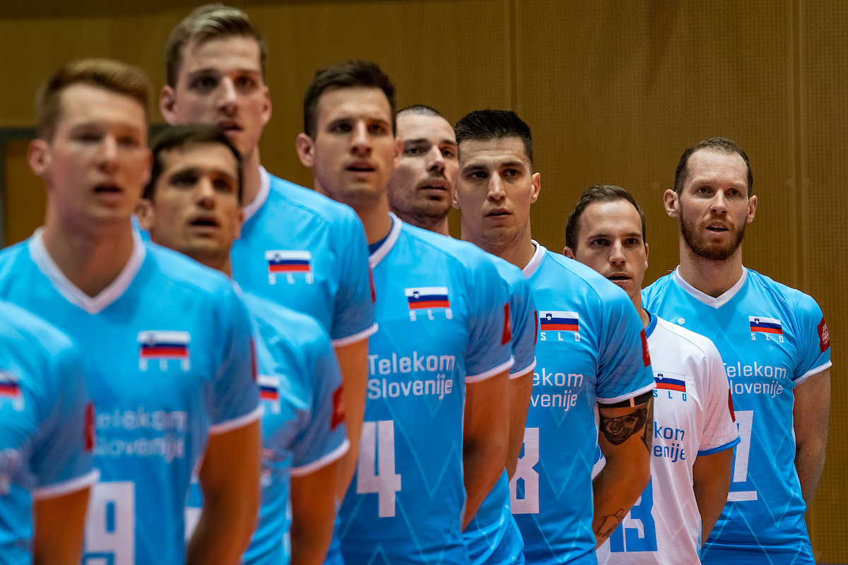 Jogadores de voleibol eslovenos nas oitavas de final com os turcos – Šport TV